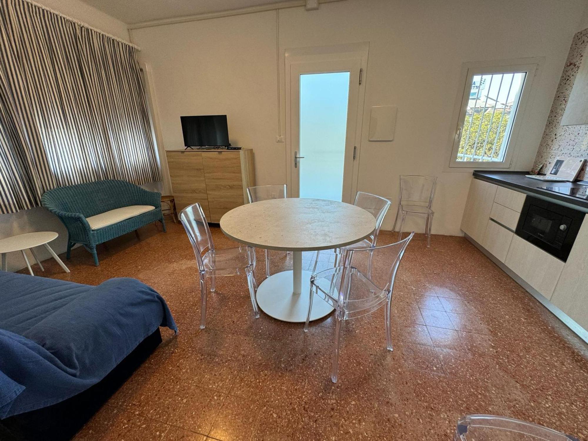 App4Rent Villa Zanetti - Appartamenti Con Spiaggia Privata Frontemare Lido di Jesolo Eksteriør bilde